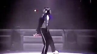 巅峰期迈克尔杰克逊Billie Jean火力全开!