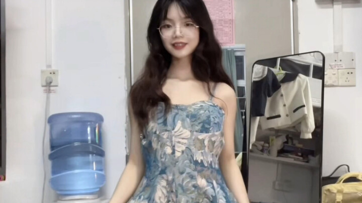 Mỗi ngày đều phải mặc thật đẹp