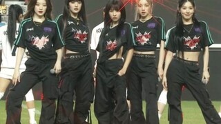 أداء (G)I-DLE MY BAG + TOMBOY في الشوط الأول من المباراة