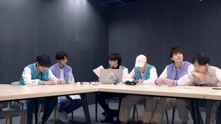 [Highlights] Singer-songwriter group 1 rehearses in the practice room, Yan Xujia comes to eavesdrop 