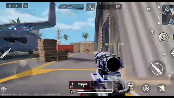 blood strike gameplay