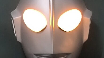 Màn hình mũ bảo hiểm Ultraman Zoffie
