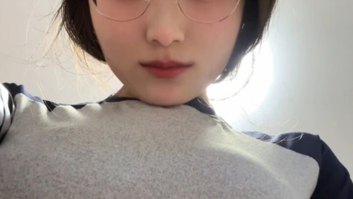 Bangun! Saudara penjara!