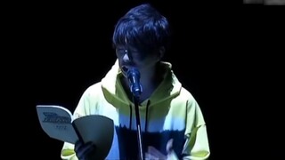Akagi, cậu ghen tị à?