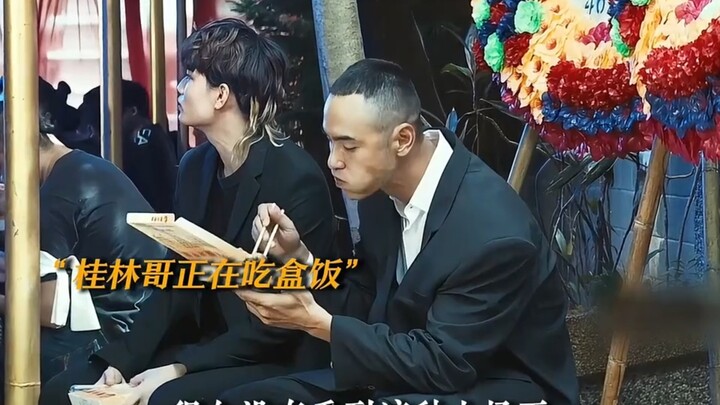 My name is Chen Guilin. I have a proper name and surname—please don't call me Guilinzi anymore.