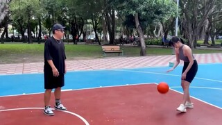 [Emas · Langka] Celana ketat vs bola basket