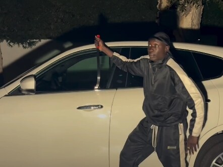 ขโมยจอมขี้เล่น