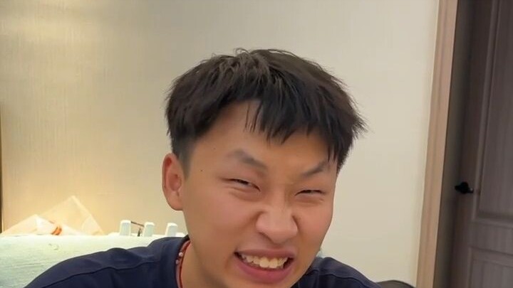 Dorm undercover charades: My roommate’s eating antics are hilarious—and the ending is a total riot!