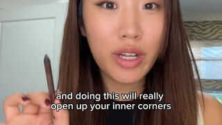 Ternyata beginilah idola K-pop menggambar eyeliner, mata jadi terlihat jauh lebih besar!