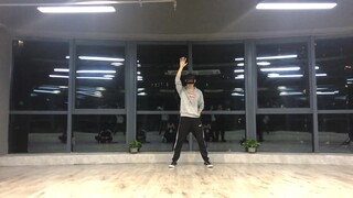 Zhang Yixing's b-box (sheep18 New Year's Eve intro) dance cover