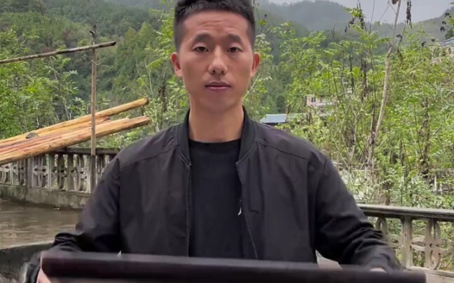 So creative and fresh! Chinese ingenuity has turned even everyday play into an art form.