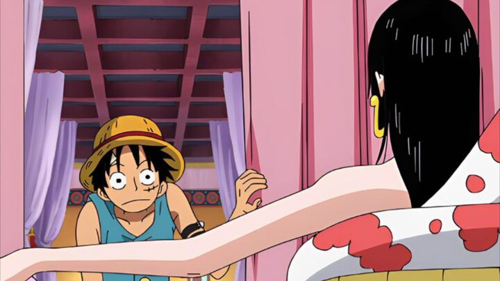 DIA MALAH GA NAFSU LIAT ITU