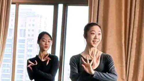 [Hua Bang Bu]-The agile beauty of “cleverness” and “prettiness”!