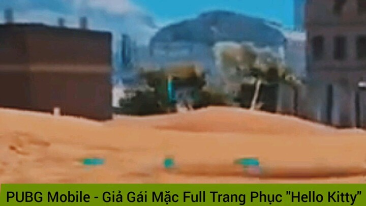 Giả gái mặc full set trang phục Hello Kitty