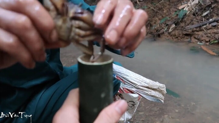 Sinh Tồn Trong Rừng Hoang (tập 6)✯Đi Soi Cua đêm Và Món Cua Lam Ống Nứa