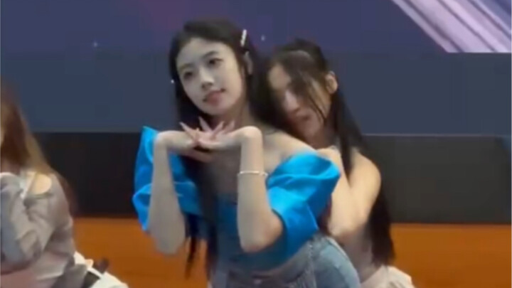 lovedive超还原妆造