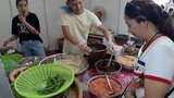 Gỏi đu đủ Thái Lan  tại Hội chợ ẩm thực Thái Lan ngon không kém gỏi đu đủ Thy Ty