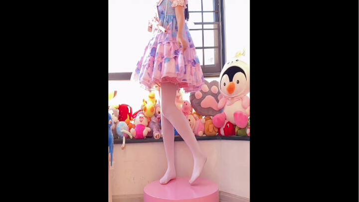 ไอศกรีมสีขาว～เธออยากเป็นชั้นวางฟิกเกอร์ของฉันไหม?