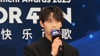 230708 SEVENTEEN Wen Junhui JUN Lễ trao giải Âm nhạc Giải trí Tencent # Video phỏng vấn thảm đỏ Zero