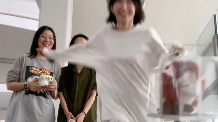 The Best Transitions for Travel Cosplay Photoshoots