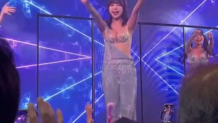 Small workshops have to cut materials quickly 362