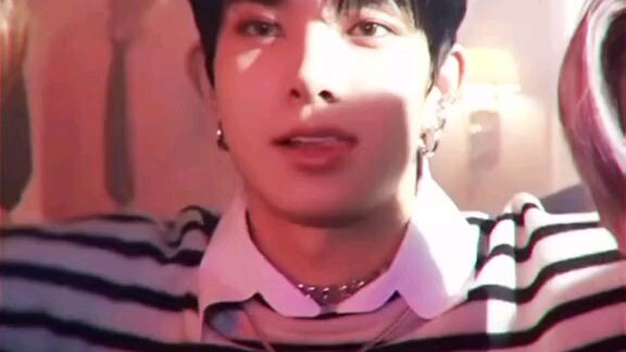 Heeseung super pogi