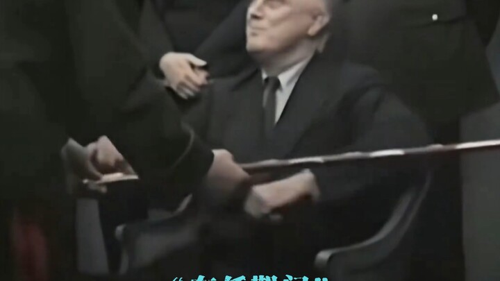 “Hãy chọn anh hùng của bạn” «Không có bất kỳ hướng dẫn tiêu cực nào»