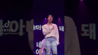 ชอบยูคเต้นเซ็กซี่ ไม่รู้ทำไม มันน่ามอง #yugyeom #jacksonwang #got7 #got7forever