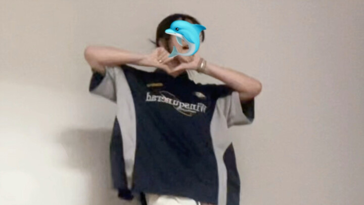 إنثي! إذا قلت لكم إن هذا مقطع غنائي ورقص لـ bluevalentine، هل ستفتحونه؟