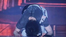 [straykids/Liang Jingyin] Baby Bread memberi hormat kepada penggemar di atas panggung, orang yang tu