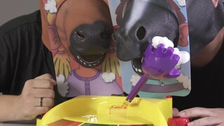 Apakah ada yang lebih konyol dari itu? Crayon Shin-chan yang bisa mengeluarkan kentut pelangi! Dan b