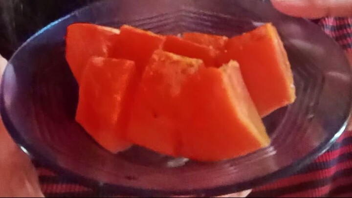 Mukbang  buah pepaya dingin asmr