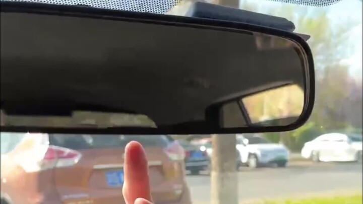 Những tiện ích nhỏ trên xe này mà 90% tài xế không biết!