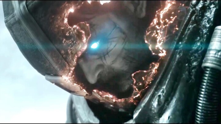 Phim ảnh|Bizarro tiêu diệt "Iron Man" giả trong nháy mắt