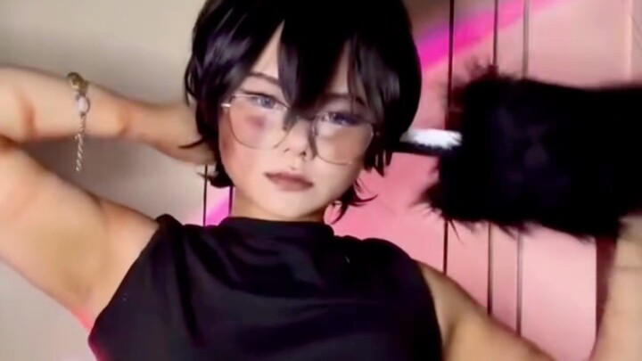 Dihujat gara gara cos maki ketek hitam