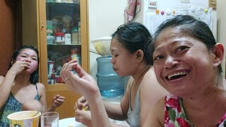 kani duha nagkasinbot jud ug utok ba,nag kaon Korean food binisaya style