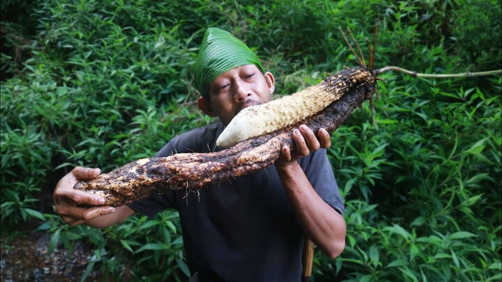 SURVIVAL SKILLS | MAKAN UMBI UWI YANG LEZAT