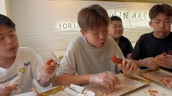 Can the 147‑year‑old kid pull off the giant milk skewer challenge?