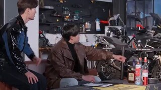 ซินเดอเรลล่าเจอเจ้าชายในร่างช่างซ่อม!? ถูกไล่ออกจากบ้านบังคับแต่งงาน! แท้จริงเขาคือพ่อCEOของลูกเธอ!