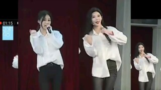 【黑喵】就是说要大大方方的一起跳呐