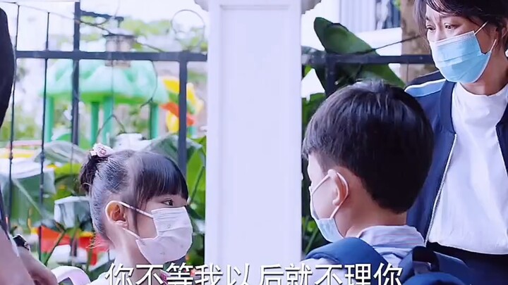Có một người em trai đáng yêu thì cảm giác thế nào nhỉ
