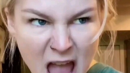 【kallmekris】Bạn nhập vai quá sâu vào Chạng Vạng…