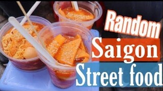 Vlog đi lang thang ăn cả Sài Gòn| Random Saigon cheap food place (Vietnam)