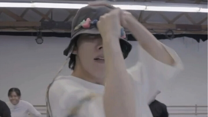 【BTS】Jangan lupa, Jung Ho-seok masih belum menggunakan senjata pamungkasnya!!