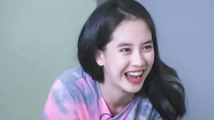 【لماذا أحبّ سونغ جيهيو؟】 التفاصيل تكشف عن شخصيّتها | هناك سبب وراء كونها معشوقة المجموعة!