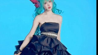 Siapa yang masih menggunakan headphone kupu-kupu di tahun 2025