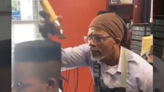 Thợ cắt có tâm nó phải như này | Funny vid