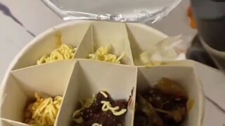 好家伙，直接九菜一汤