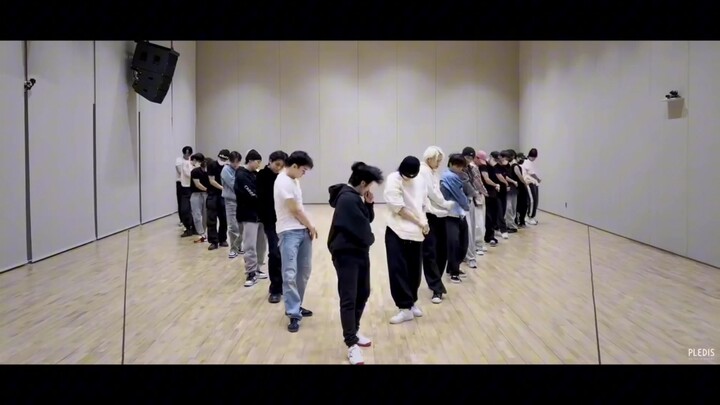 “ฝีเท้าที่ลงมาดุจคมมีด”