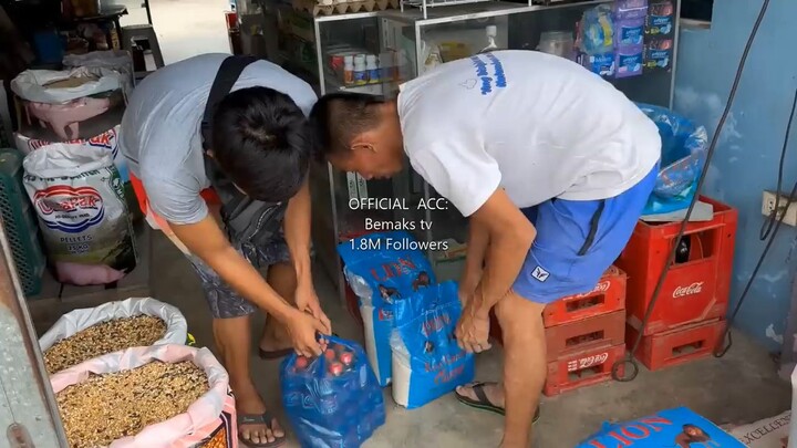 feeding program tayo guys 👏salamat guys Bemaks tv #Bemaks tv